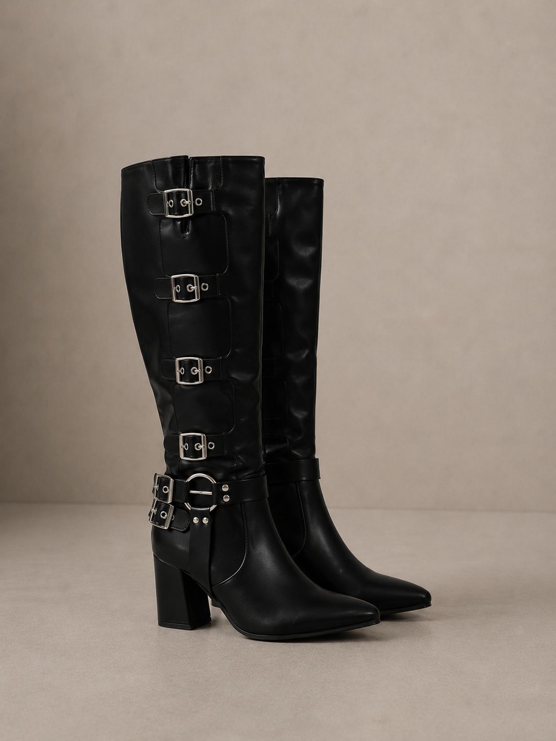 Bota Raven